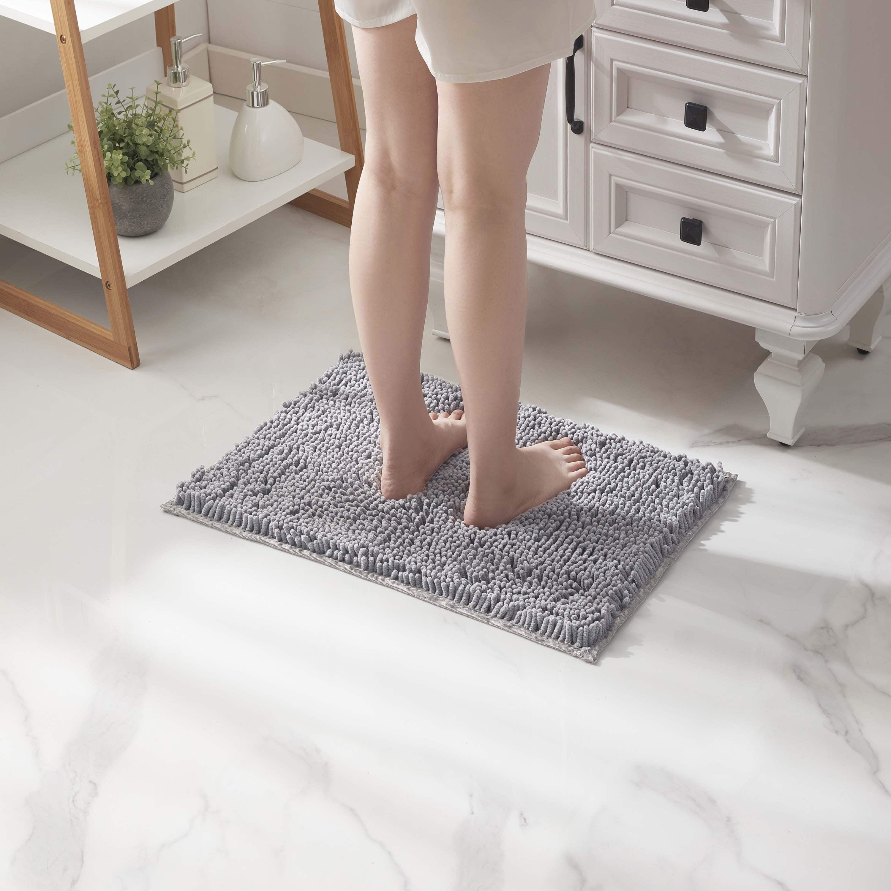 LammaLoe Bath Rug, Chenille Bathroom Rug, Absorbant Bath Mat For Bathroom Decor, Shower Mat 17x24 & 20x32 Pack
