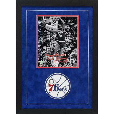 Julius Erving Philadelphia 76ers Deluxe Framed Autographed 8'' x 10'' Dunking Photograph - Fanatics Authentic