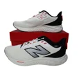 thumbnail image 1 of New Balance Fresh Foam Arishi v4 Running Shoes White Black Mens Sz 8, 1 of 5