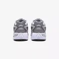 thumbnail image 4 of New Balance 725 Grey Shoes Sneakers ML725P #, 4 of 5
