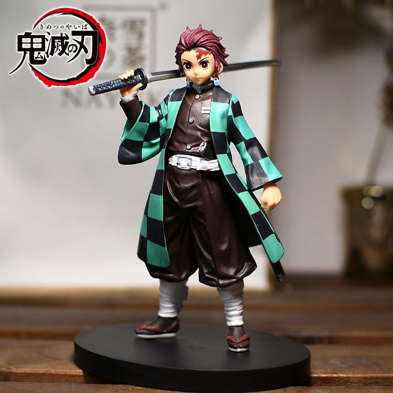 Figurine Demon Slayer Kimetsu No Yaba Tanjiro Kamado - La Grande Récré