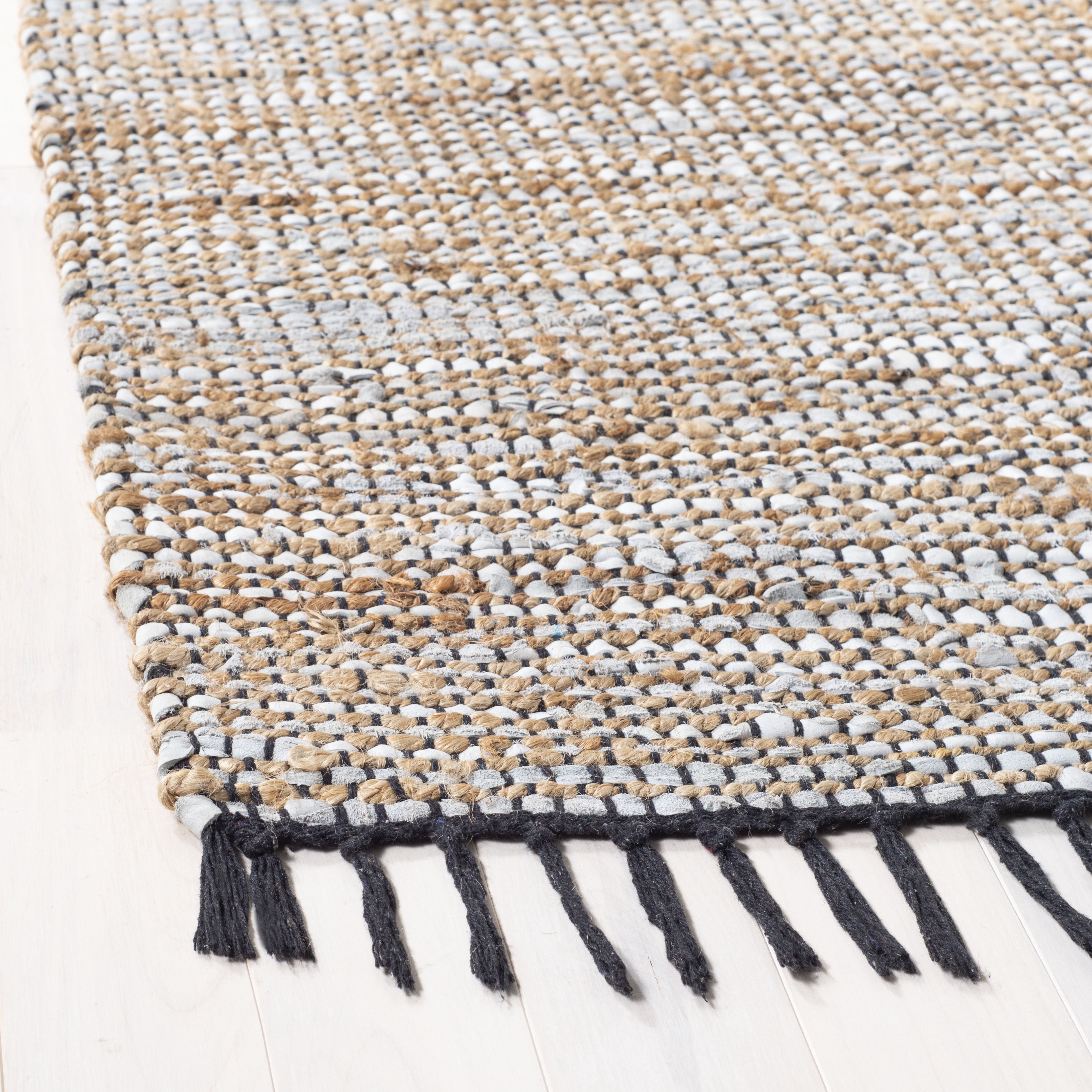 SAFAVIEH Vintage Leather Zharko Solid Braided Fringe Area Rug, Silver, 6' x 6' Square