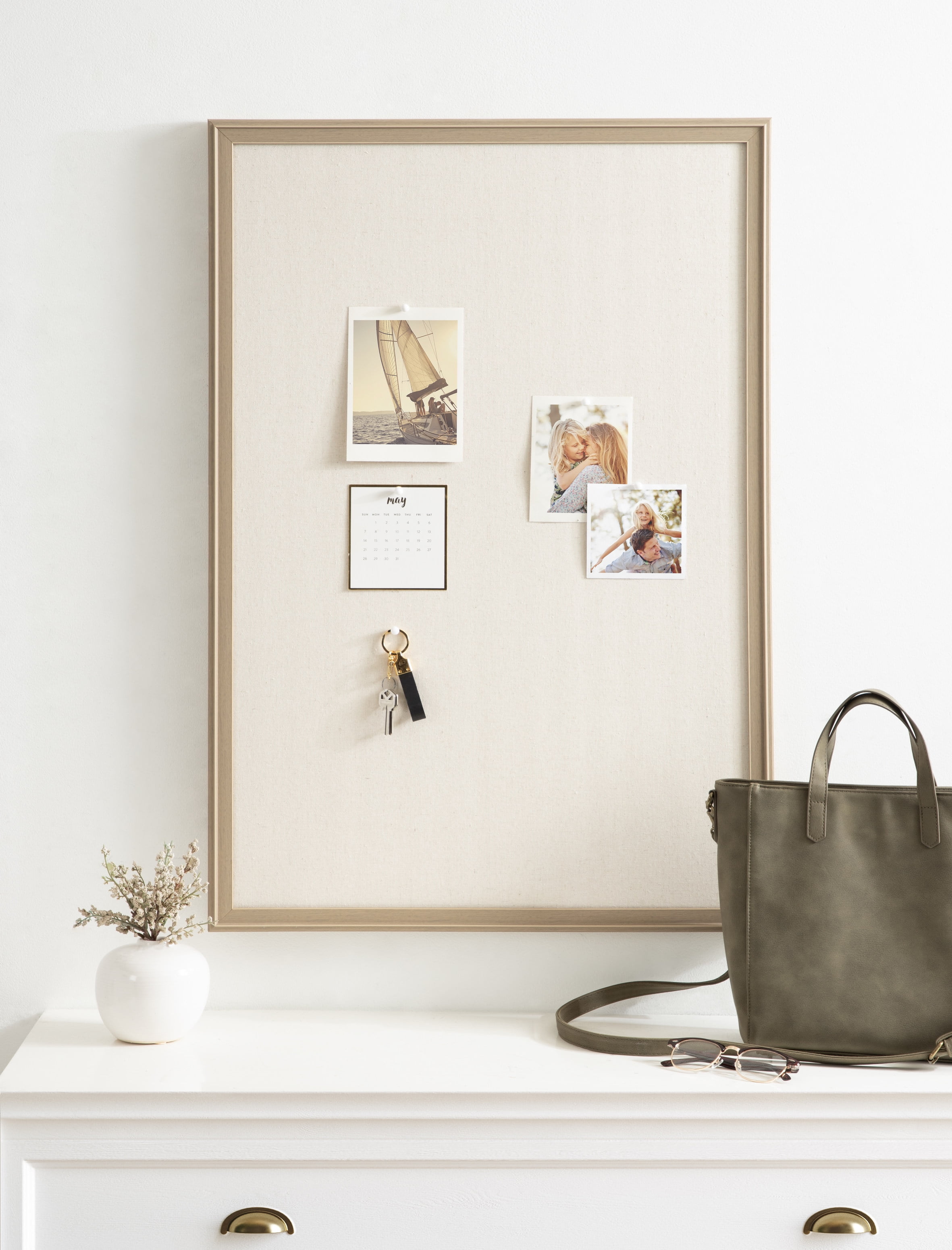 Kate and Laurel Oakhurst Rectangle Framed Linen Fabric Pinboard, 24 x 36, Light Tan, Traditional Decorative Bulletin Board with Stepped Profile and Lightly Distressed Finish