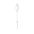 thumbnail image 1 of Adaptador de Lightning a Jack de 3.5 mm para Audífonos Apple, 1 of 3