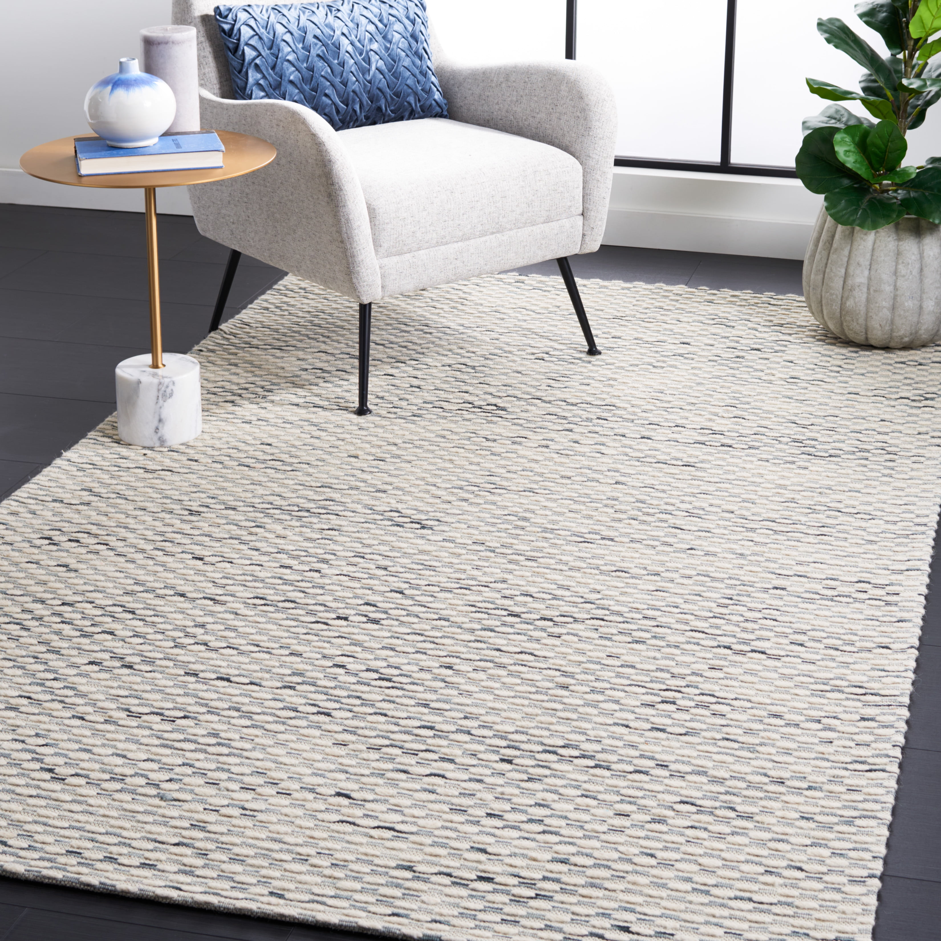SAFAVIEH Marbella Frederick Striped Area Rug, Beige/Blue, 6' x 6' Square