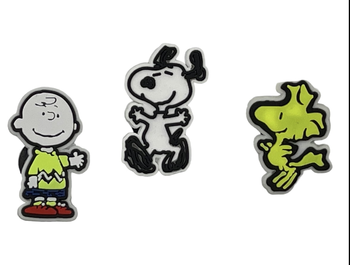 Snoopy hotsell croc charms