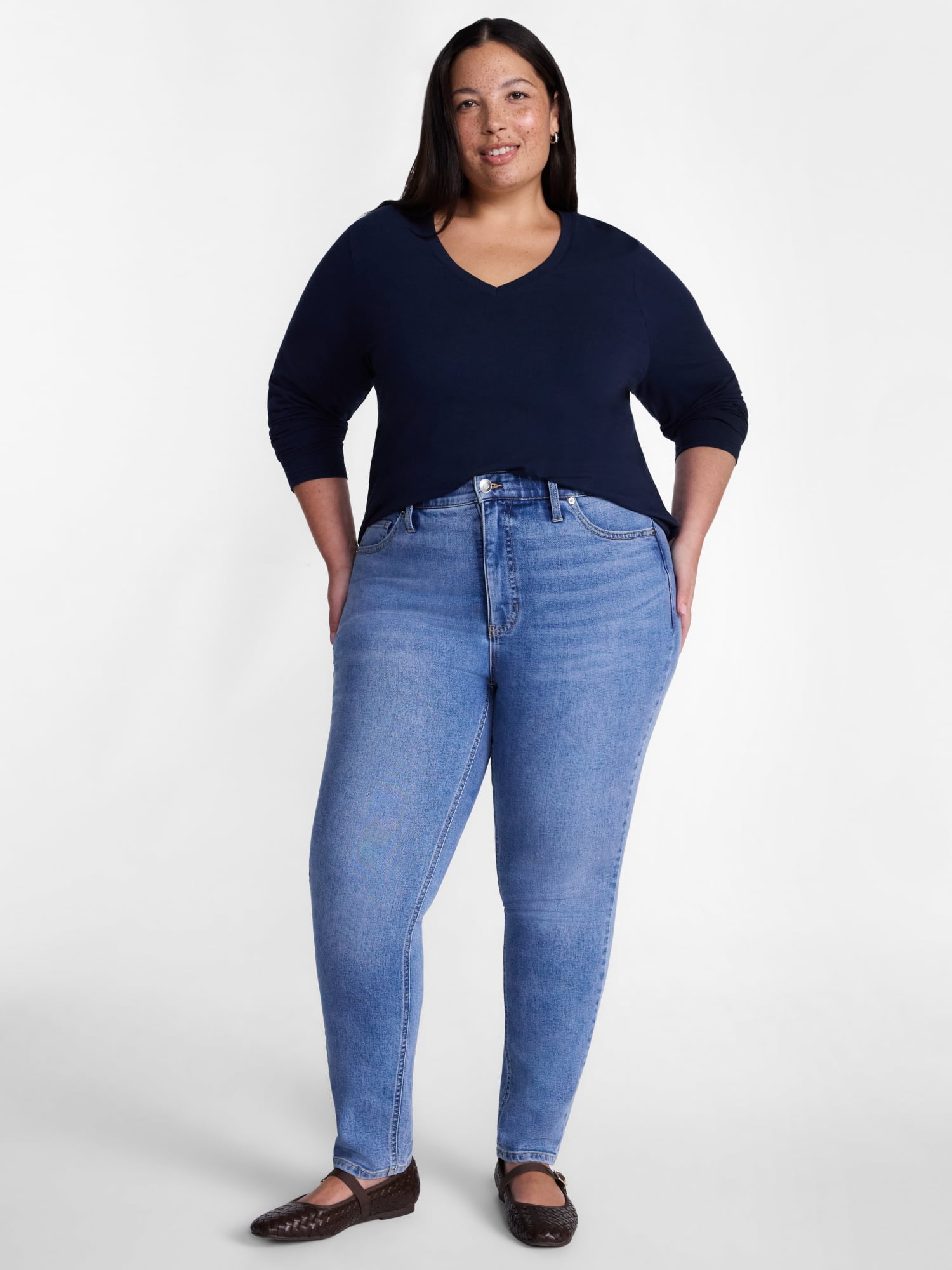 Terra & Sky Women's Plus Size V Neck Tee with Long Sleeves, Size 0X-5X