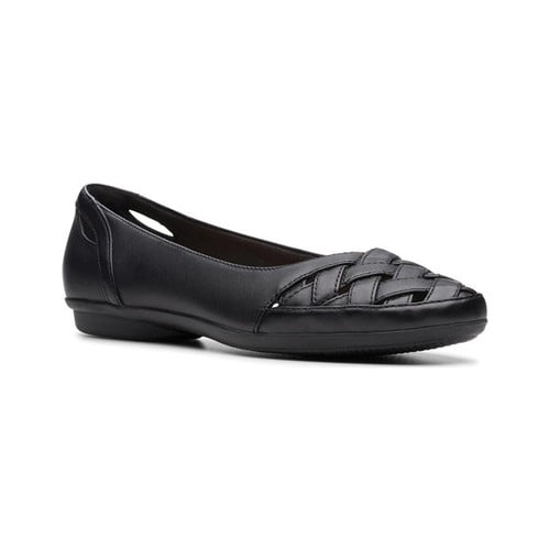 clarks gracelin maze leather flat