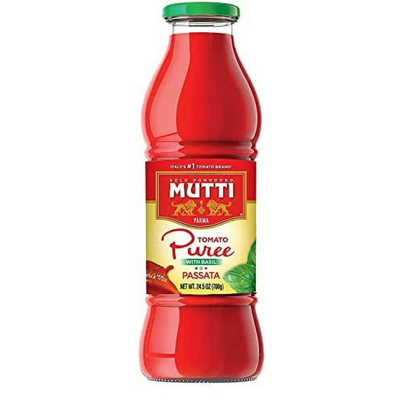 Mutti Tomato Puree with Basil (Passata con Basilico), 24.5 oz. | Italy’s #1 Brand of Tomatoes | Fresh Taste | Vegan Friendly & Gluten Free | No Additives or Preservatives