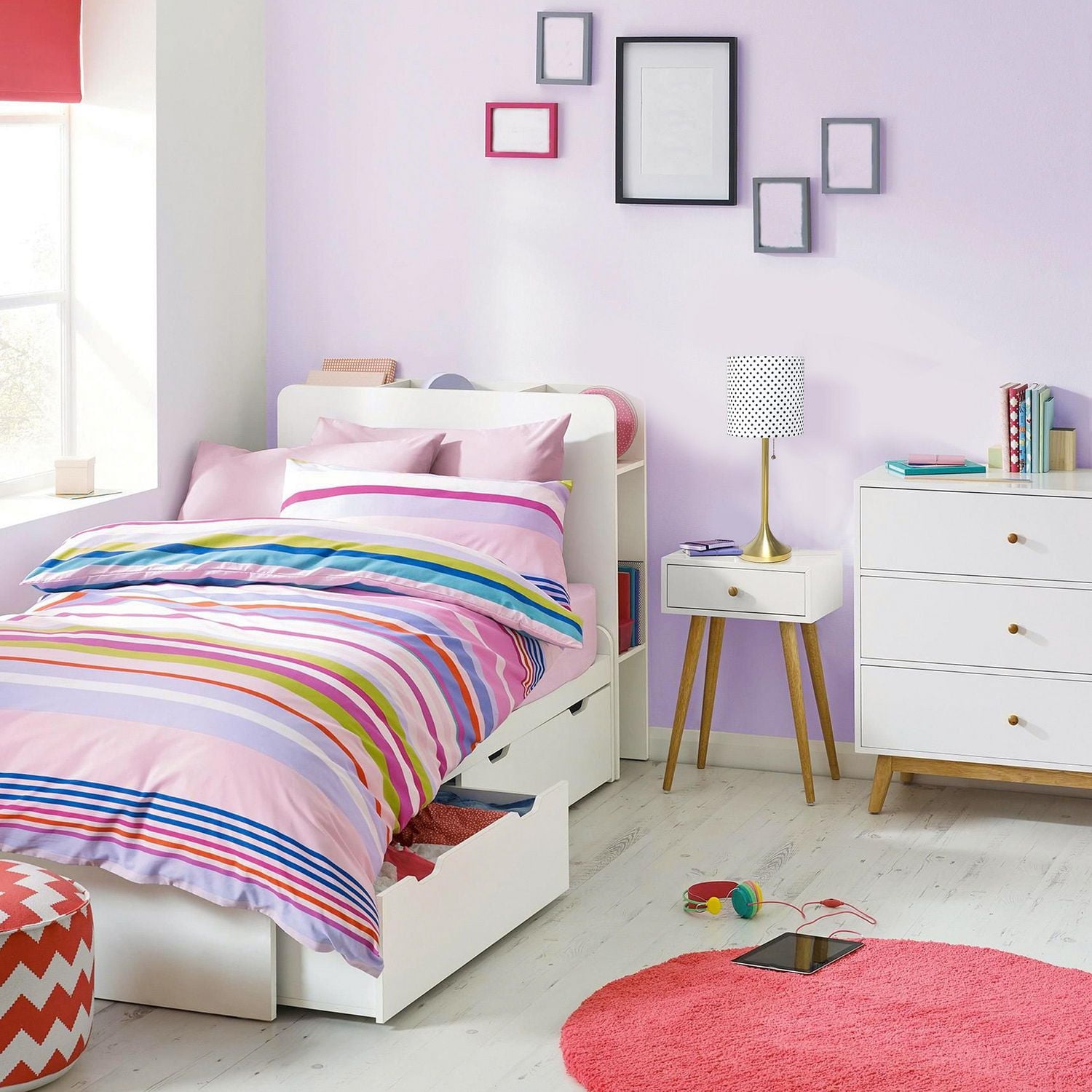 Simple Designs Tapered Table Lamp with Fabric Drum Shade