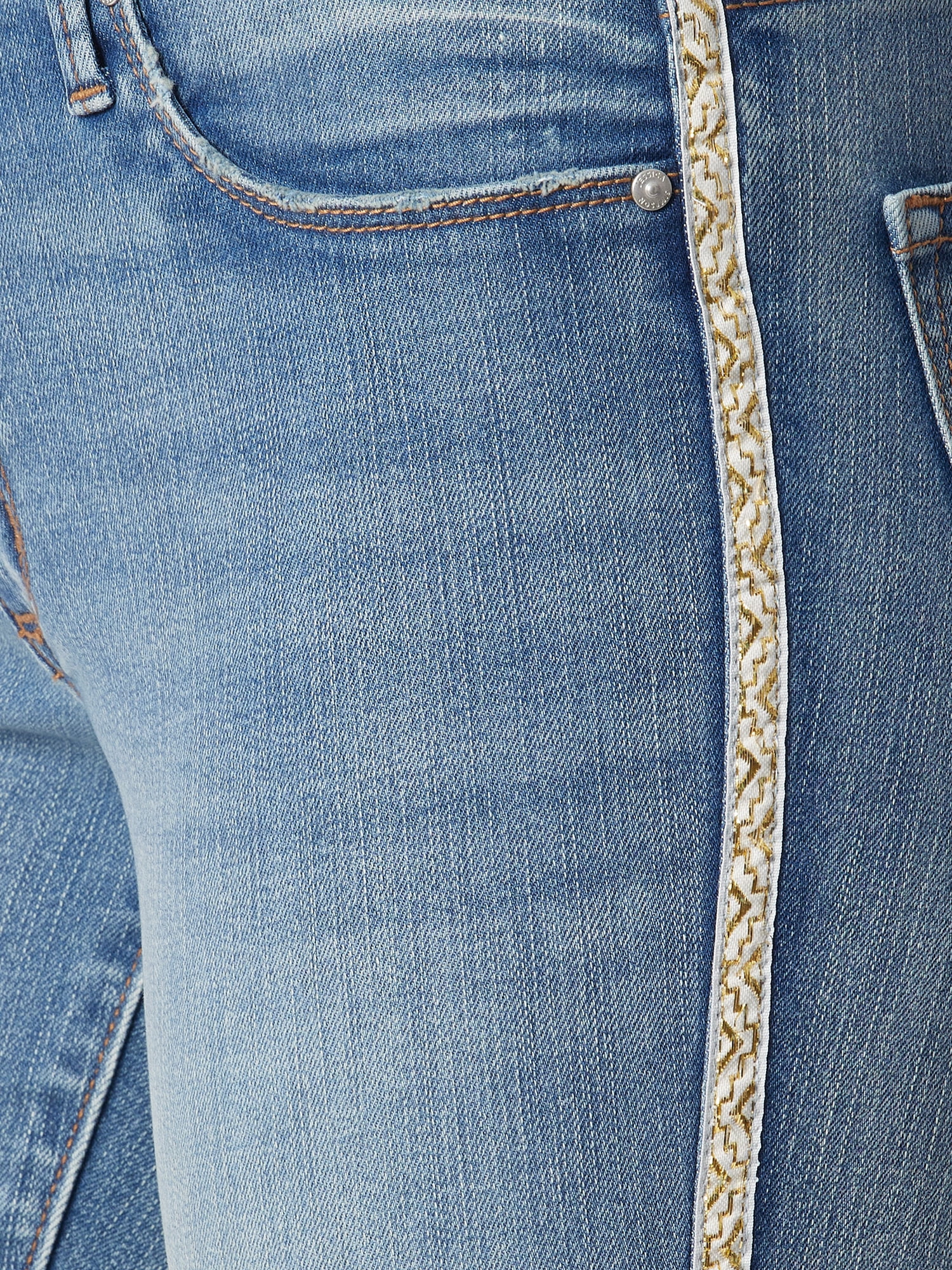 Jessica Simpson Women's Kiss Me Mid Rise Skinny Jeans, Sizes 2-16