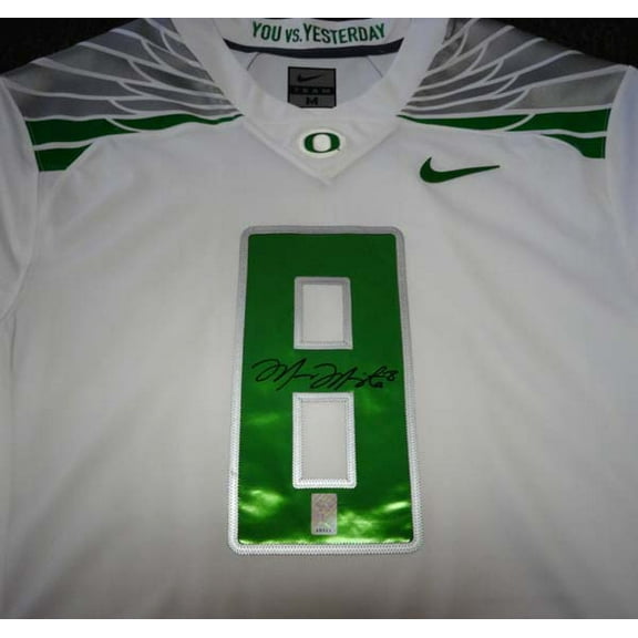 Oregon Ducks Marcus Mariota Autographed White Nike Jersey Size M MM Holo 89853