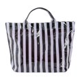 thumbnail image 1 of Bolsa de deporte impermeable de gran capacidad para gimnasio, playa o picnic. Blanco y negro, 1 of 9