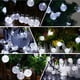 thumbnail image 2 of Guirnalda de luces solares para exteriores, 50 LED, 8 modos, para interior y exterior, para jardín, patio, casa, fiesta, boda, festival (luz blanca) [Clase energética A+], 2 of 5