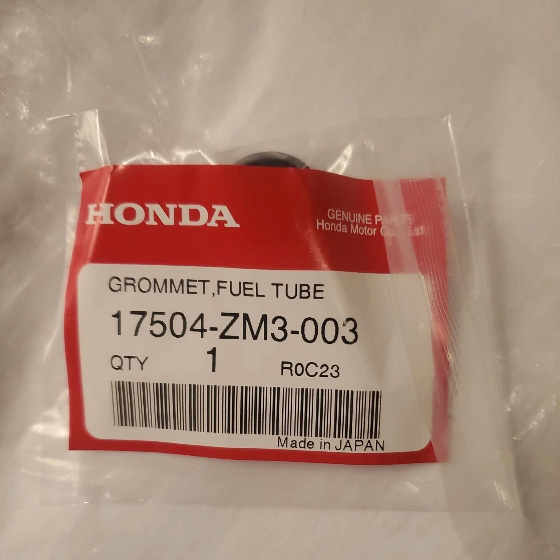 BUTTERFLY- Honda Original Equipment Fuel Tube Grommet - 17504-Zm3-003 ( Qty 2 ).