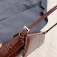 thumbnail image 4 of Bolso Hombro Mujer Moderno en La Axila, 4 of 9