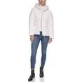 thumbnail image 1 of Chaqueta Tommy Hilfiger Essential Lightweight Puffer blanca, 1 of 2