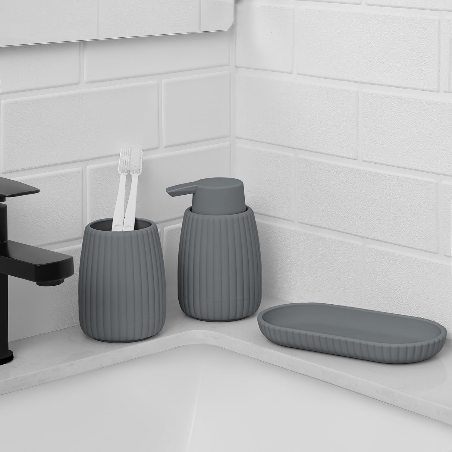 Mainstays Rubberized Plastic Ribbed Soap Pump, Grey