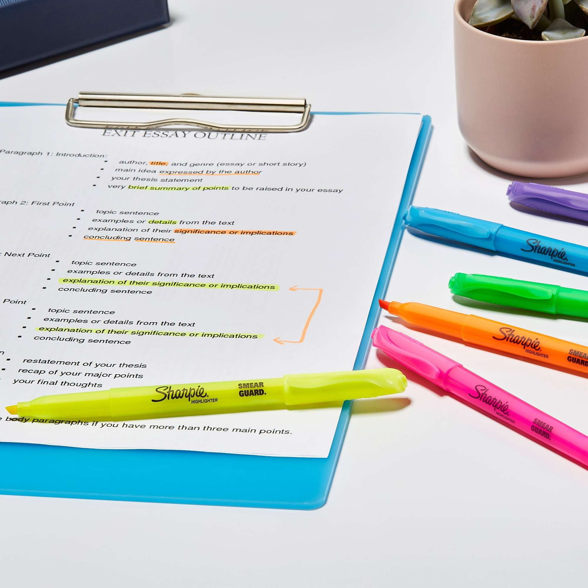 Sharpie Pocket Highlighters, Chisel Tip, Fluorescent Yellow, 36 Count