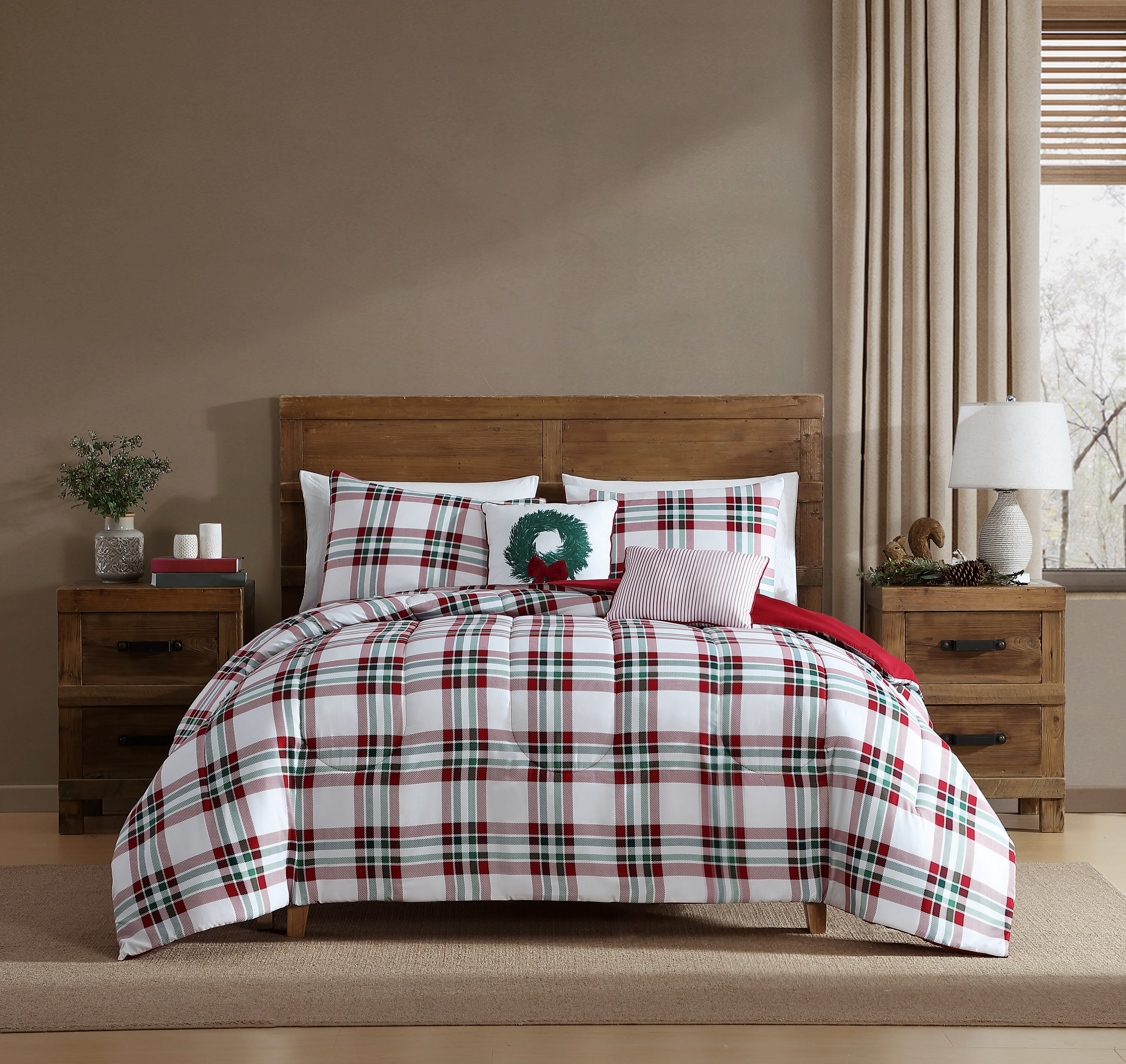 Holiday Time 5 pieces Comforter Set, Full/Queen Bedding Set Holiday Plaid