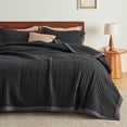 thumbnail image 1 of Juego de edredón Bedsure Black Queen Size con juego de 3 piezas, 1 of 7