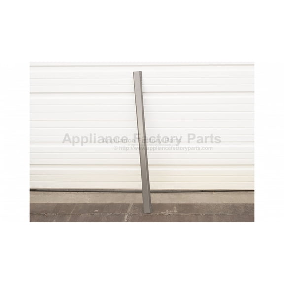 Weber TRIM TOP REAR FRM GENESIS C2 6B 2017 BB 66458