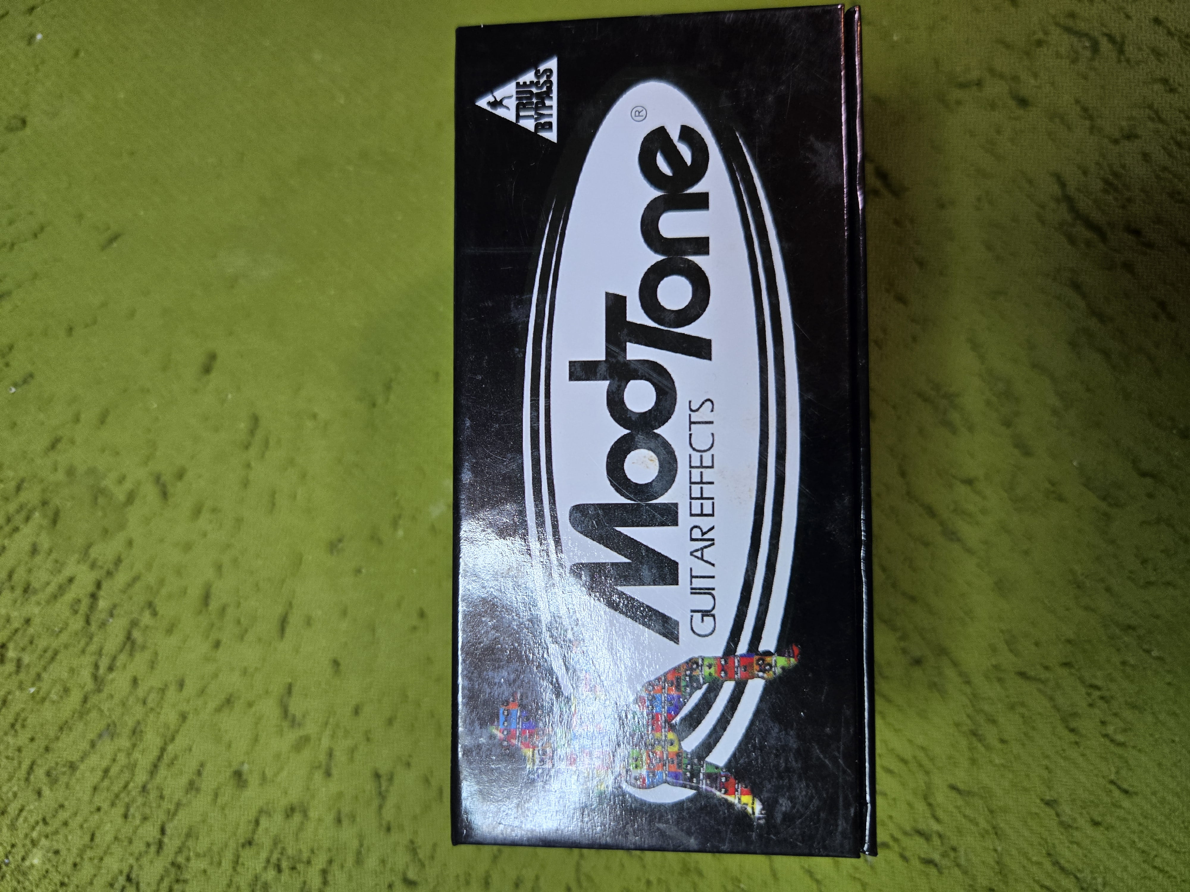 Modtone MT-CRV Coliseum Reverb Sparkle Effects Pedal, Silver