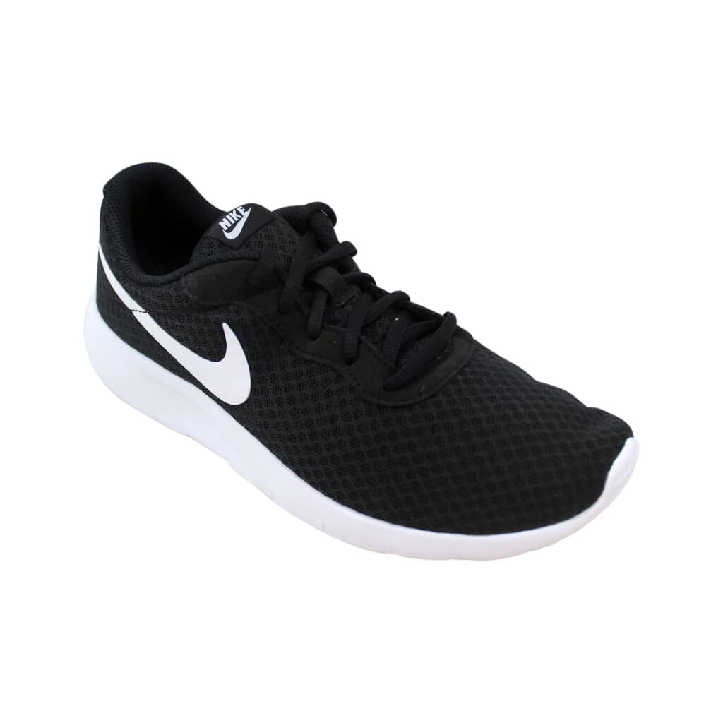 nike tanjun size 2