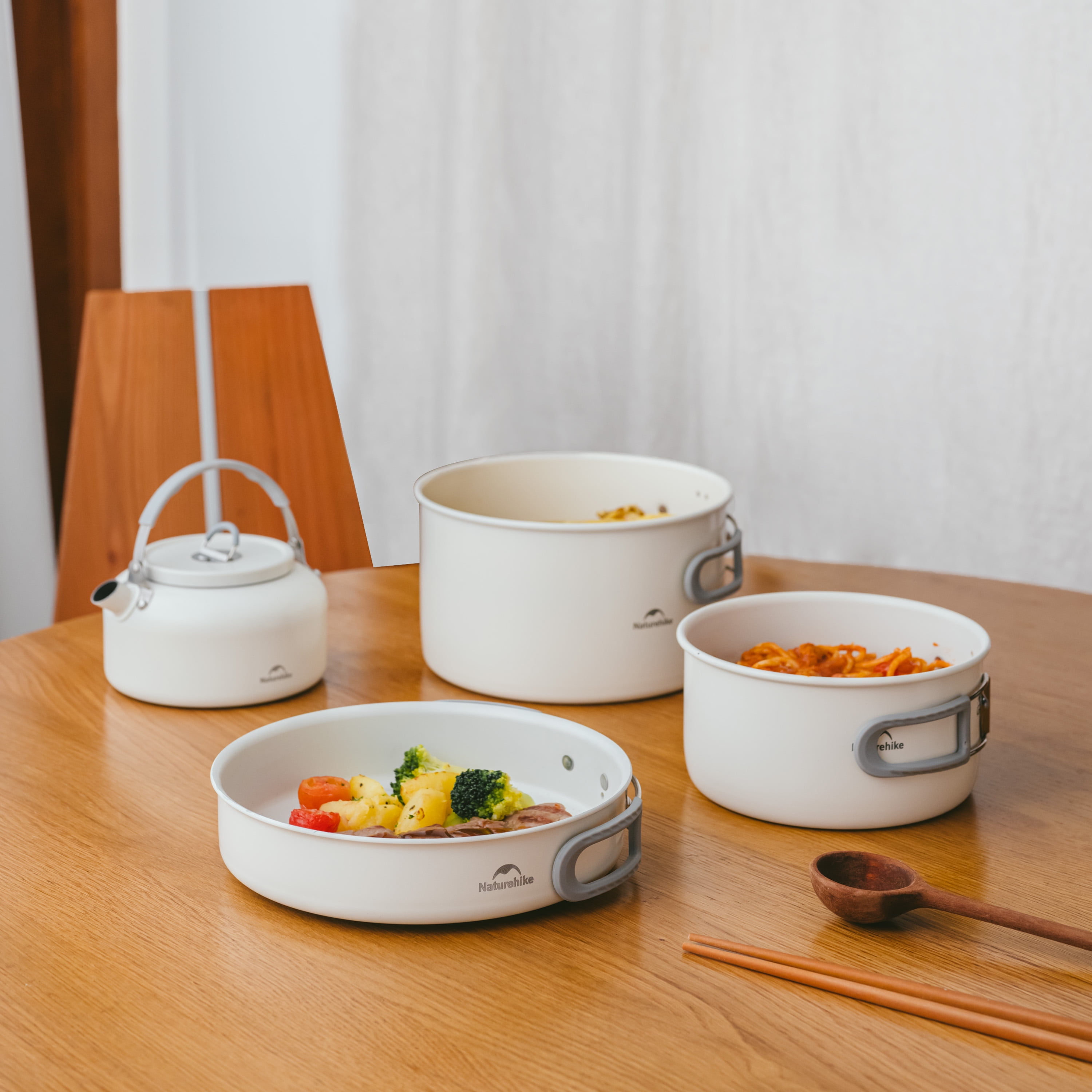 Naturehike, Ceramic Non-Stick Cookware Set, Nonstick Pot and Pan Cookware Set with Foldable Handle,  Five-Layer Lamination Process, Thicken Design, Easy Cleaning, For Home/Picnic/Camping.