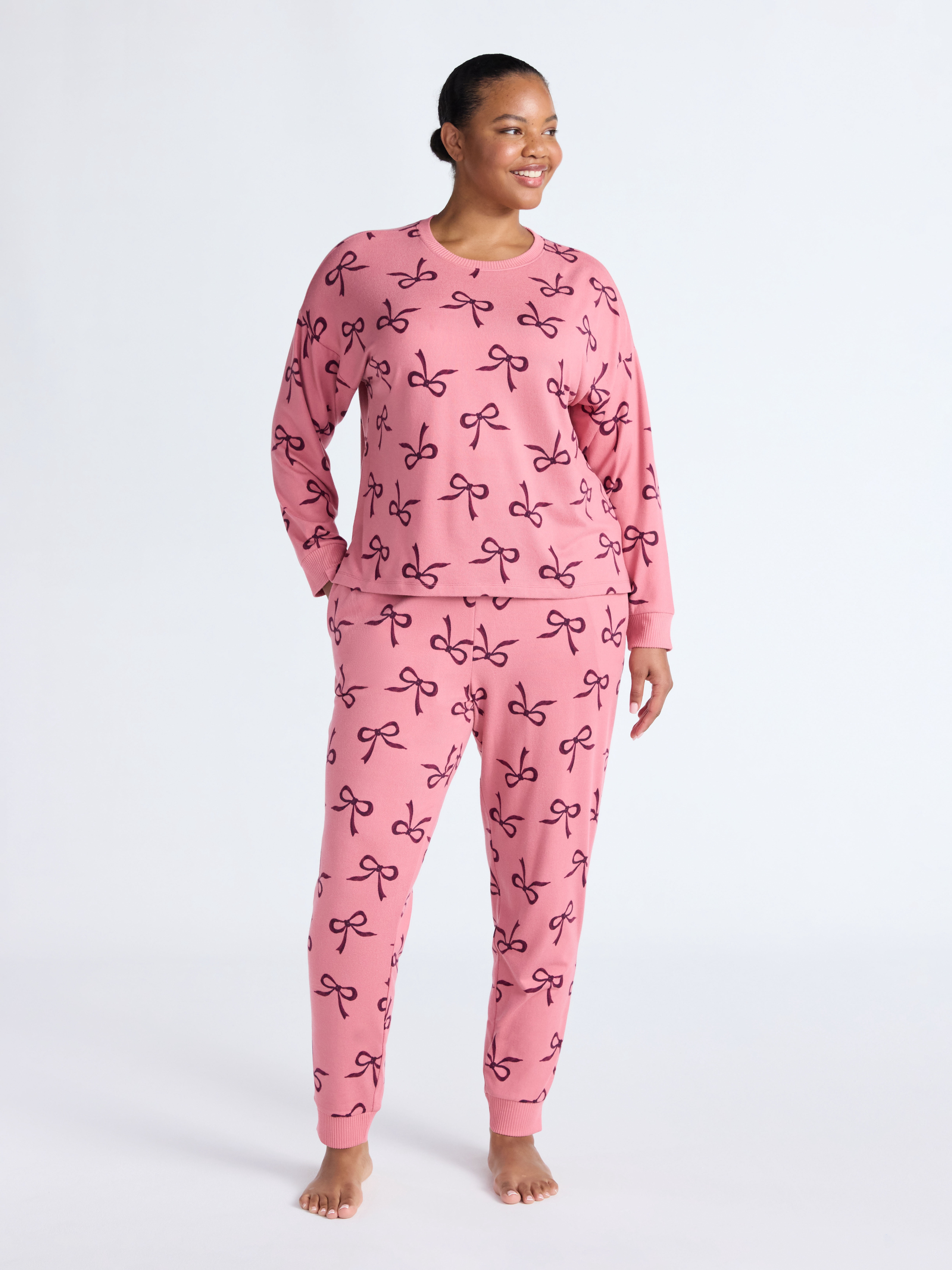 Joyspun Women's Cozy Lounge Collection Hacci Knit Long Sleeve Top and Joggers Pajama Set, Sizes XS-3X