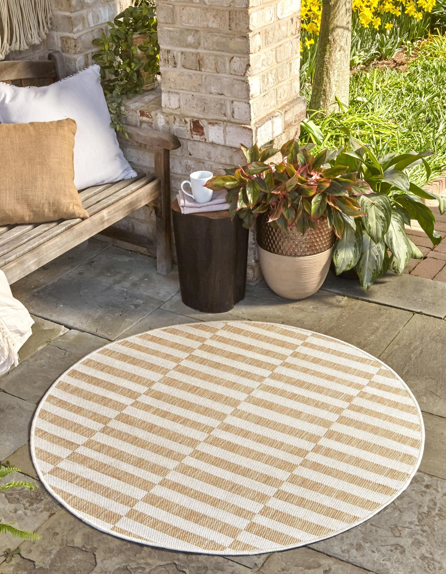 Unique Loom Striped Indoor/Outdoor Striped Rug Taupe/Ivory 4' 1" Round