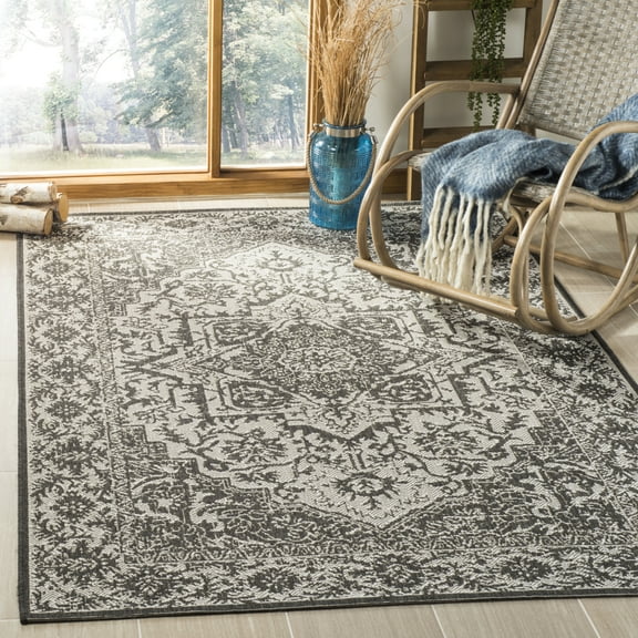 SAFAVIEH Outdoor LND139A Linden Light Grey / Charcoal Rug
