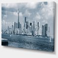thumbnail image 2 of Panorama du Bas Manhattan Noir Blanc, 2 of 3
