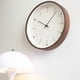 thumbnail image 5 of Reloj de pared de lujo, silencioso, a pilas, for salón o hogar., 5 of 5