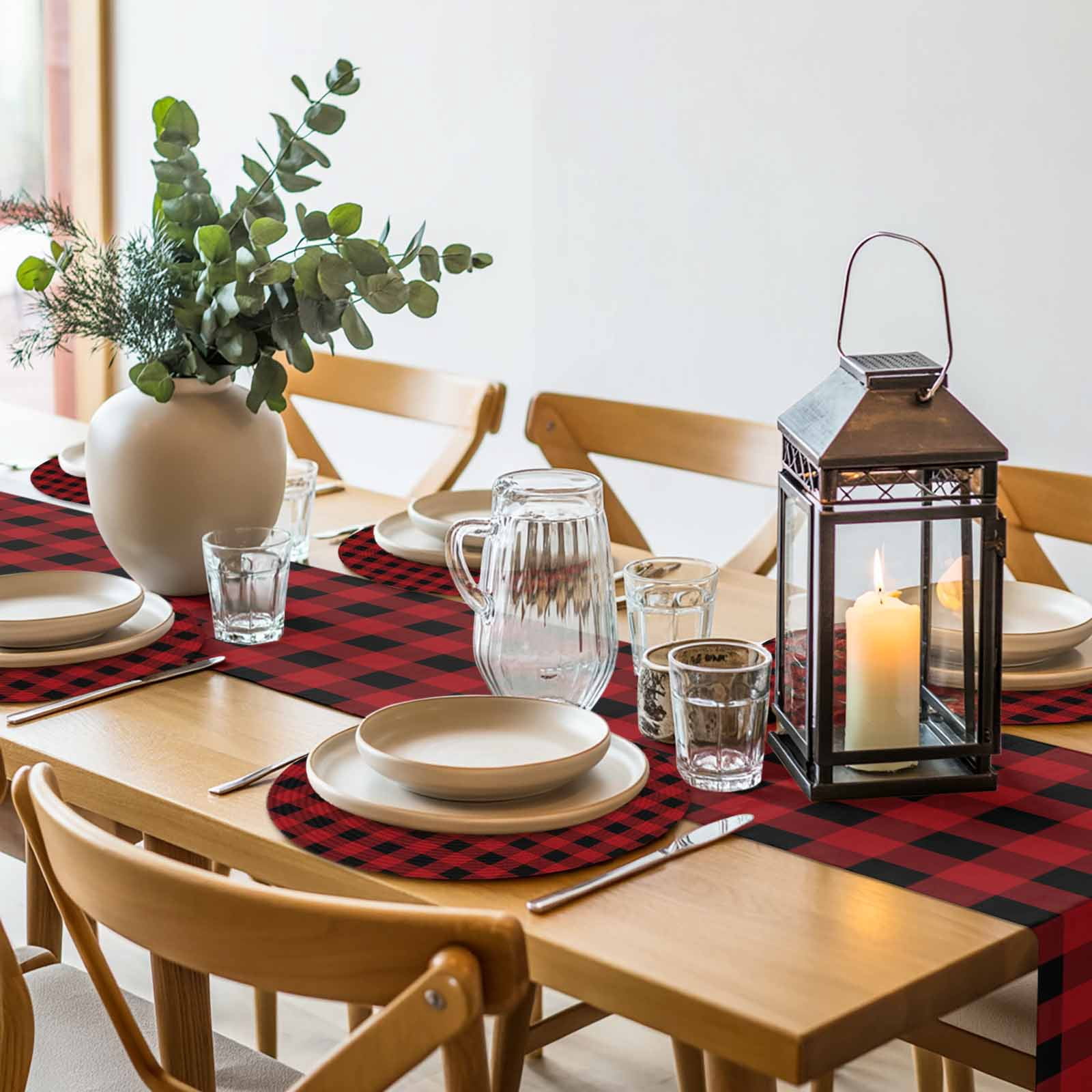 Round Placemats Set of 4 Christmas Buffalo Plaid Place Mats Washable Woven Placemat Red and Black Checkered Circle Braided Table Mat for Kitchen Dining Table Party Home Decor 15 Inch