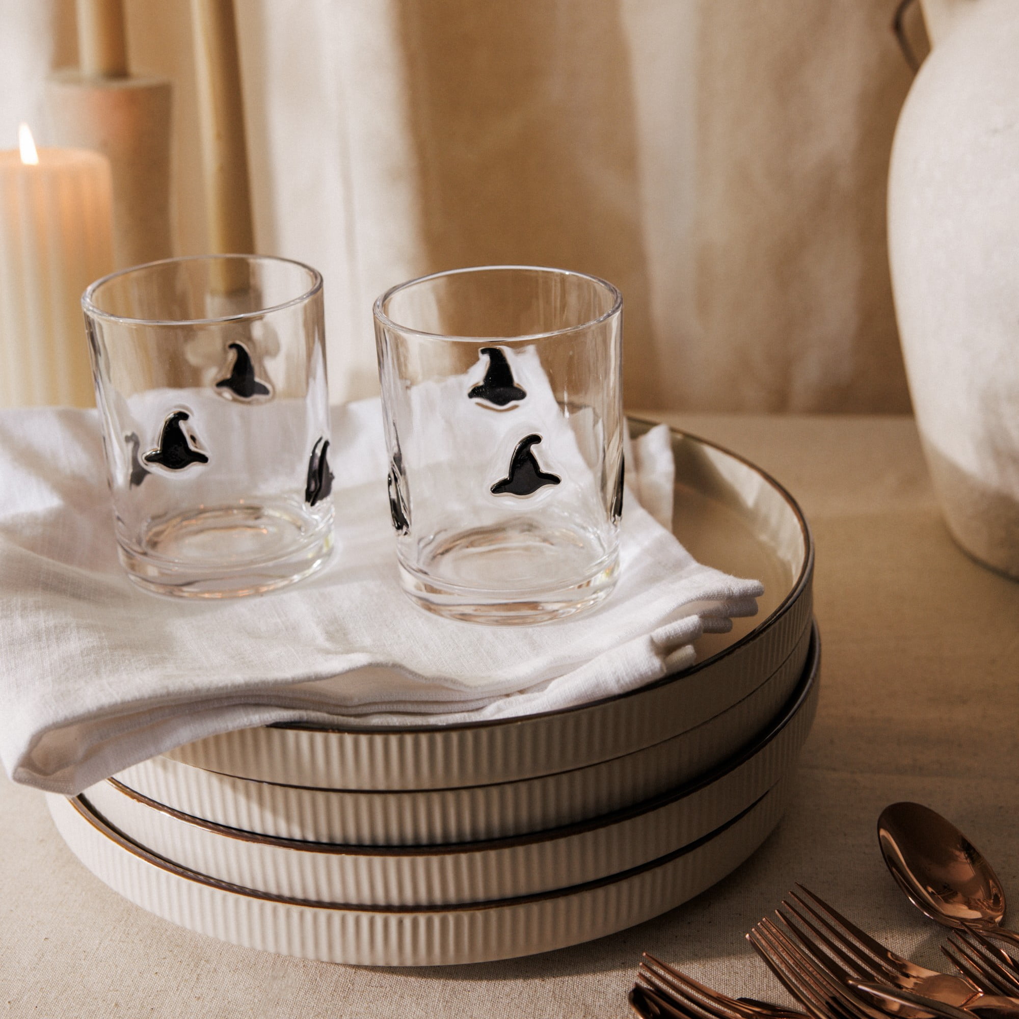 Thyme & Table 12 fl oz Halloween Black Witch Hat Charm Drinking Glasses, Set of 2
