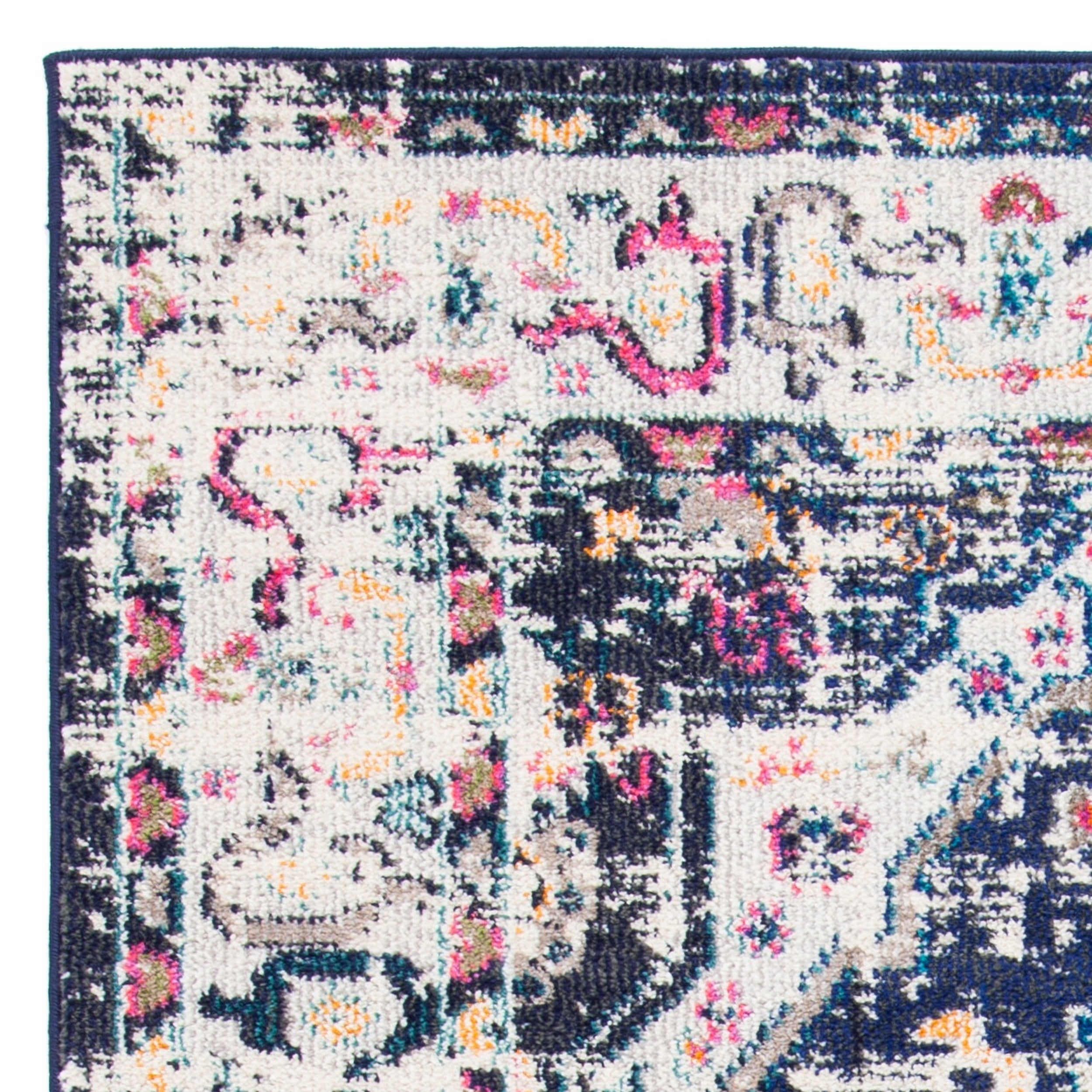 SAFAVIEH Madison Trenton Vintage Traditional Area Rug, Navy/Ivory, 6' x 9'