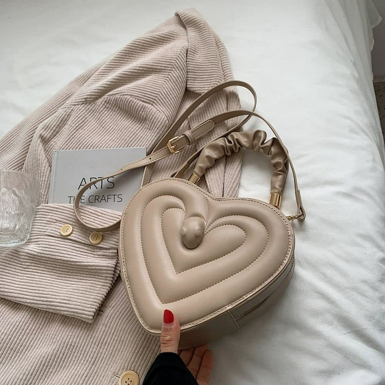 YOUI-GIFTS Heart Shaped Purse Plush PU Velvet Shoulder Bag Handbag  Crossbody Bag with Chain Clutch Evening Bag for Women 