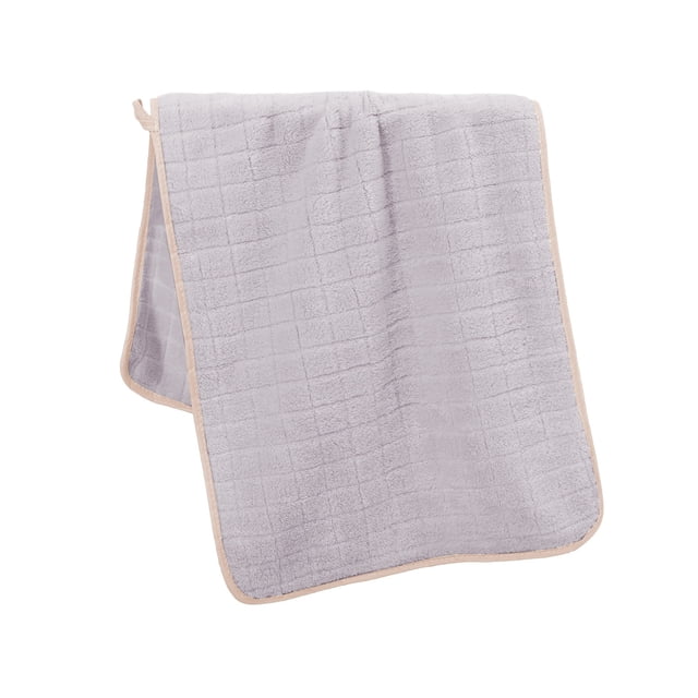 Secado rápido y absorción de agua: hecha de vellón de coral fino, la toalla se seca rápidamente y absorbe el agua de manera eficiente, lo que garantiza una experiencia de uso seca y cómoda.