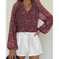 thumbnail image 2 of Blusa BTFBM Boho con estampado floral y cuello en V de gasa para mujer, 2 of 4