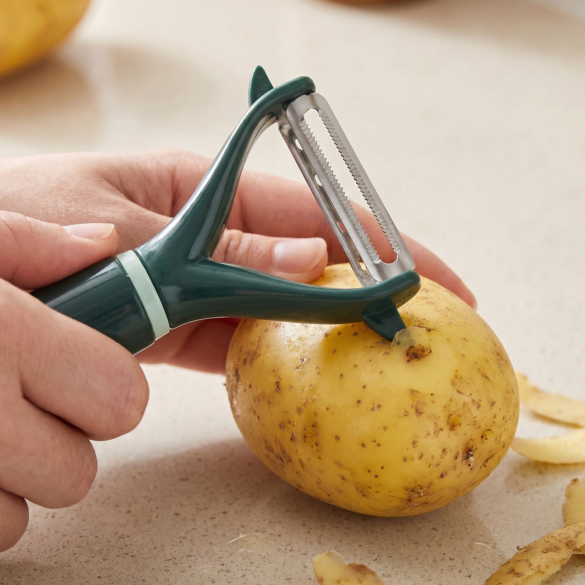 Unique Bargains Stainless Steel Peeler with Ergonomic Handle Emerald Green 6.1" x 2.4"