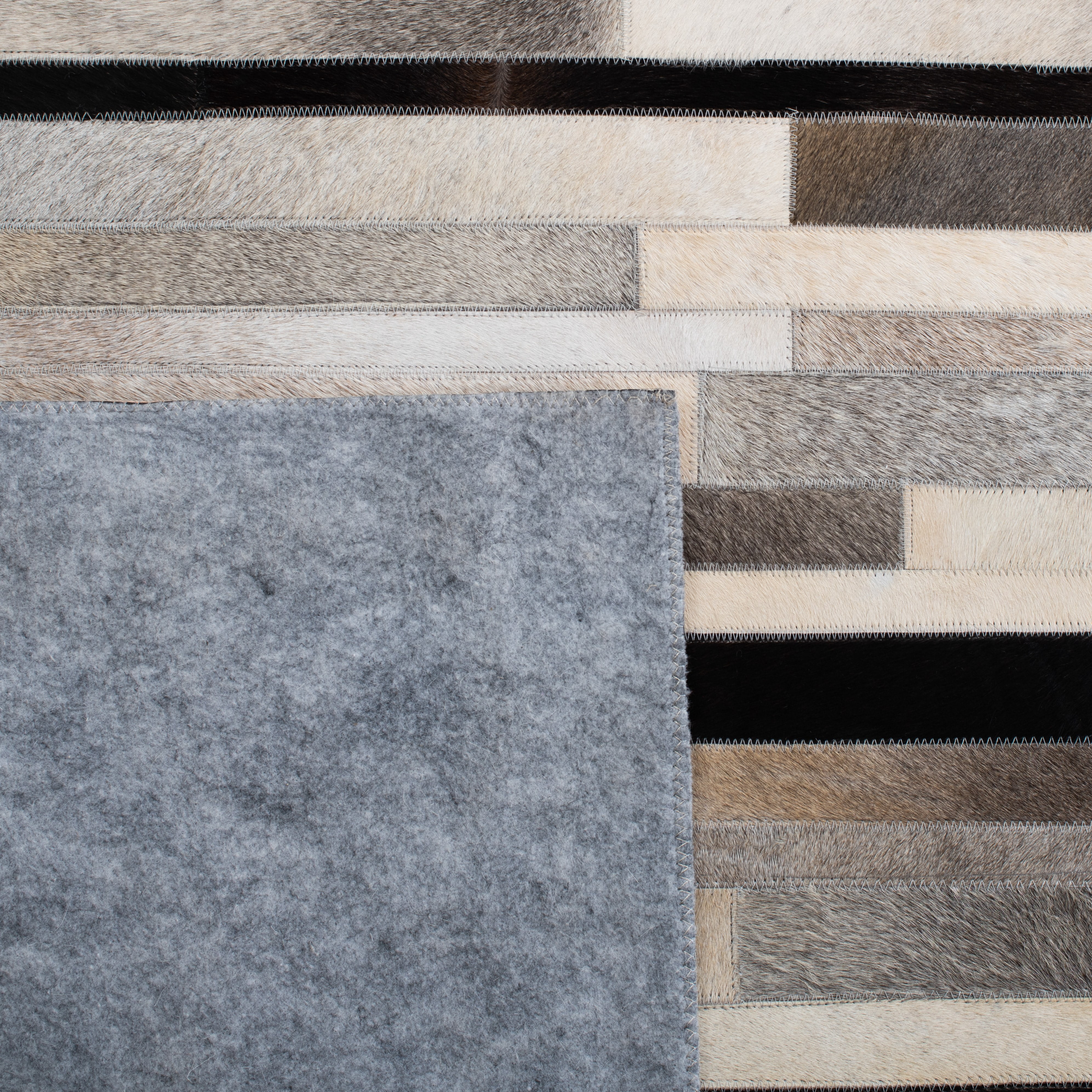SAFAVIEH Studio Leather Forrester Striped Area Rug, Ivory/Black, 4' x 6'