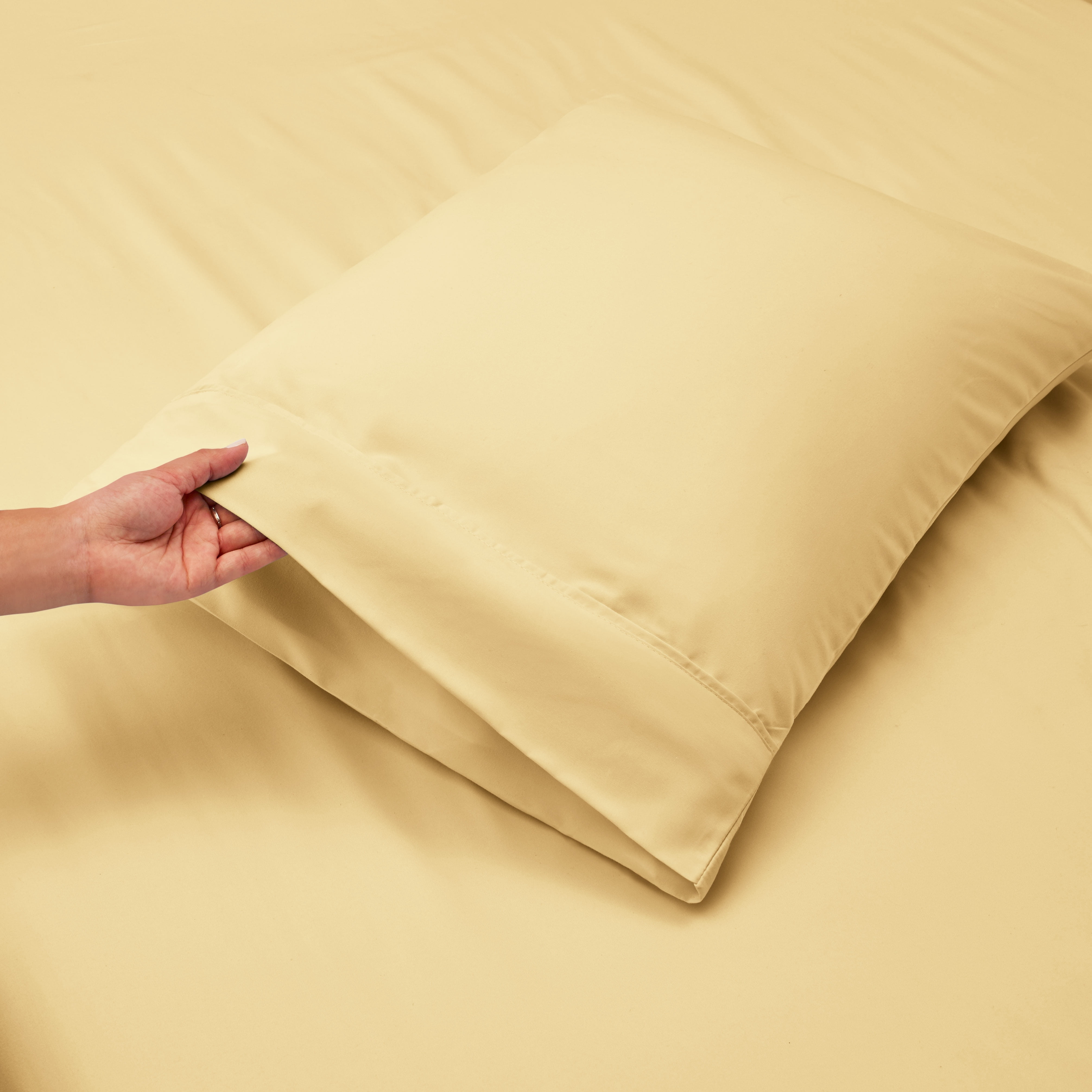 LammaLoe Extra Deep Pocket Sheets Twin Set, 3 Piece, Fits 18"-24" Mattress, Breathable & Extra Soft Bed Sheets, Vanilla Yellow