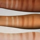 thumbnail image 4 of Contour Kit Elizabeth Mott Bronceador e iluminador en polvo, 4 of 8