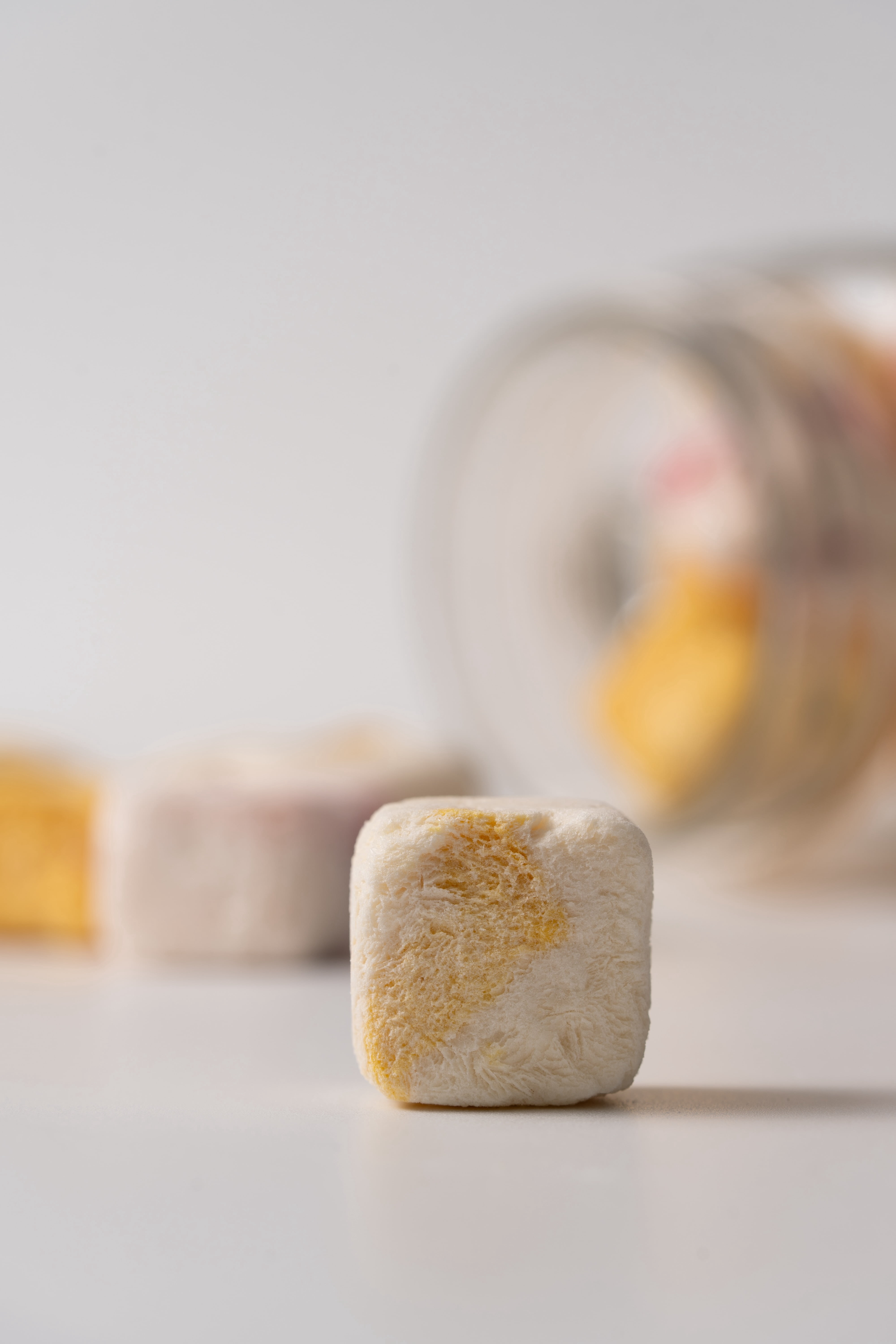 Freeze-Dried Mango Mylk Crunch