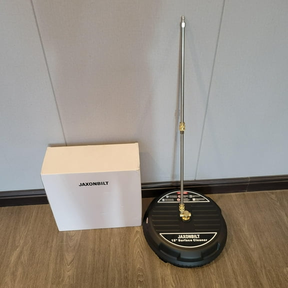 JAXONBILT machines for cleaning surfaces using high pressure water, making high-pressure cleaning easy