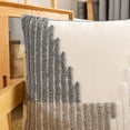 thumbnail image 2 of destyer Throw Taie d'Oreiller Touffetée Housse de Coussin 45x45cm B, 2 of 8