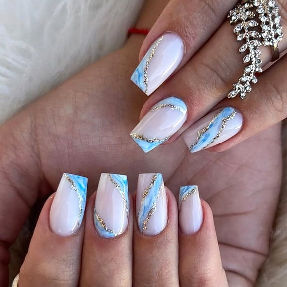 White short press-on nails, wearable false nail tips, reusable nail patches for women.