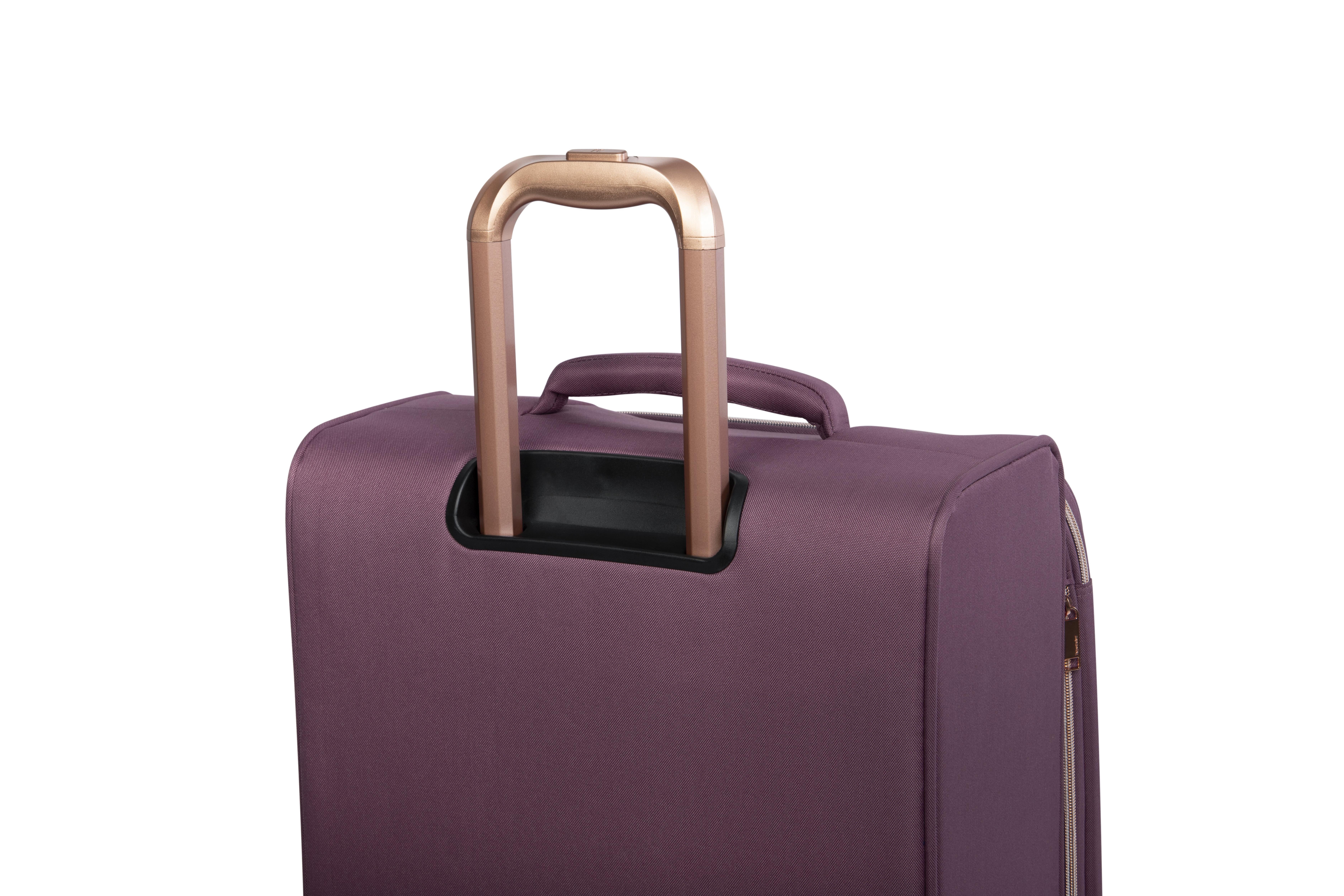 it luggage Enliven 22" Softside Carry-On 8 Wheel Semi Expander Spinner