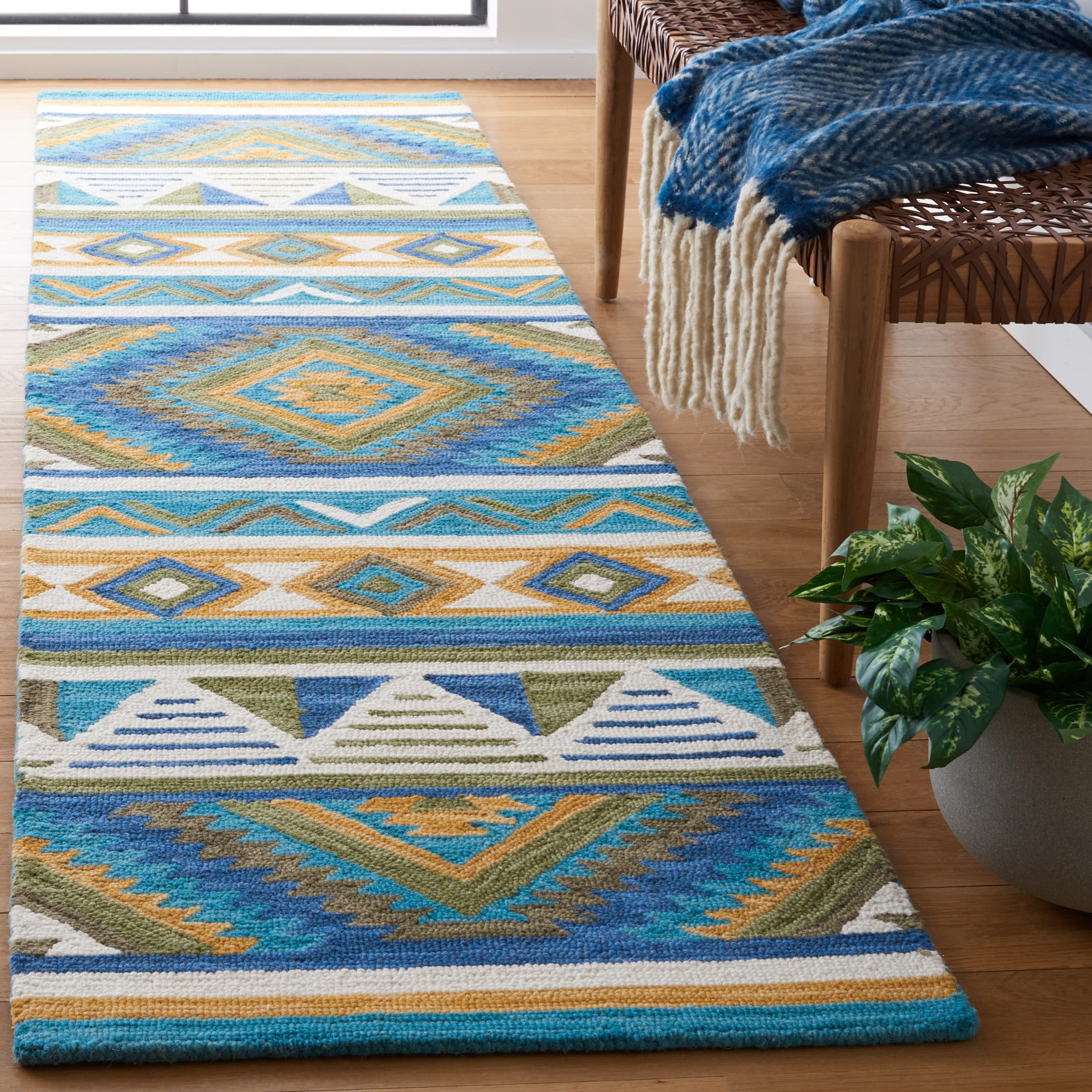 SAFAVIEH Aspen Ember Geometric Area Rug, Blue/Yellow, 6' x 6' Square